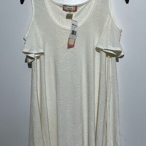 Cest La Vie Bealls Women's Ivory Embroidered Cold‎ Shoulder Tunic Top Small NWT